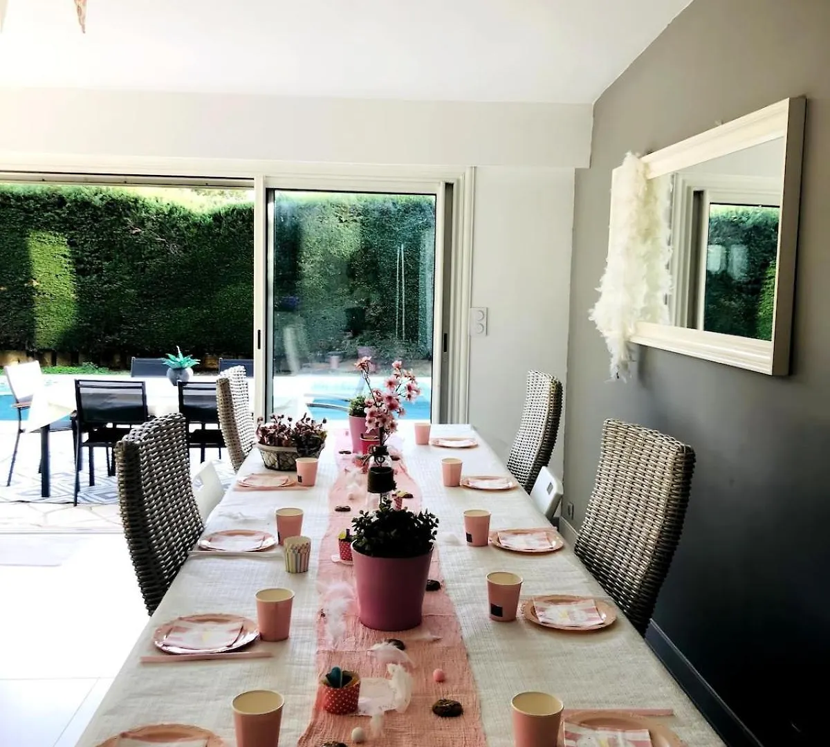 Villa Tropicannes Pool 5 Bedrooms Le Cannet 0*,  Frankrike